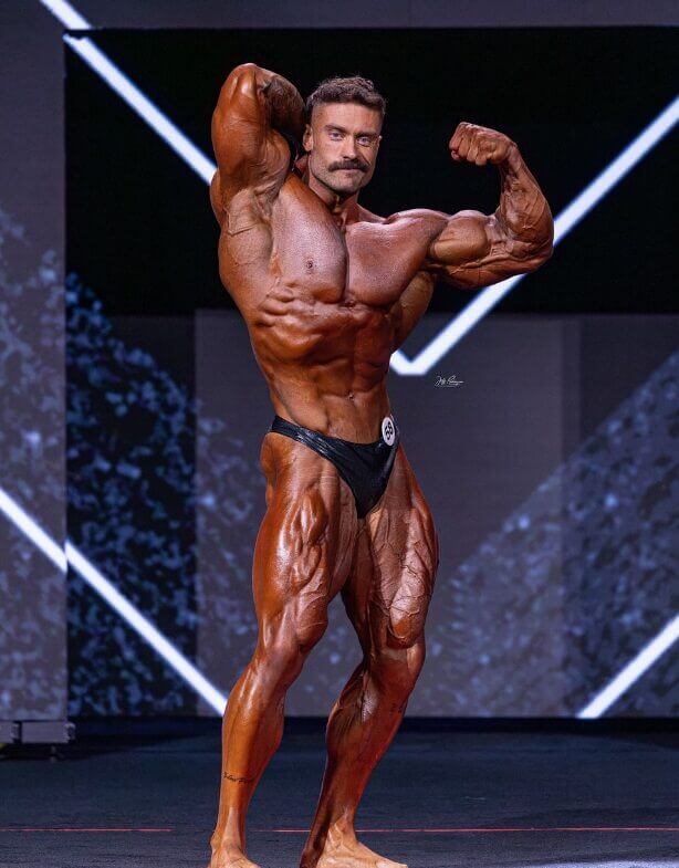 Chris Bumstead, Sieger der Classic Physique beim Mr. Olympia 2024: Top